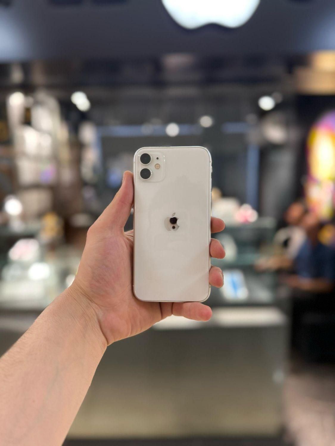 اپل iPhone 11 با حافظهٔ ۱۲۸ گیگابایت|موبایل|تهران, گیشا|دیوار