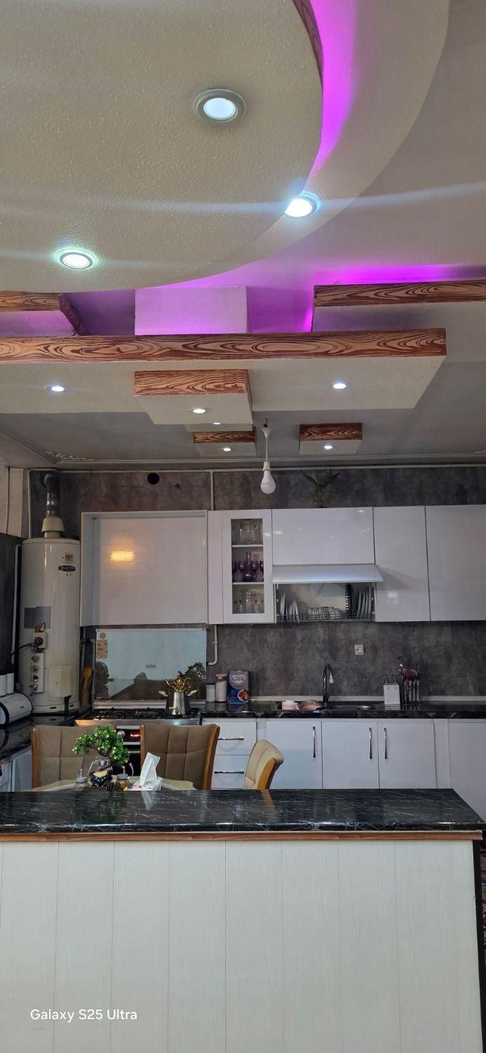 دوطبقه امکانات کامل ۲واحد ماشین رو قولنامه معتبر|فروش خانه و ویلا|اصفهان, سودان|دیوار