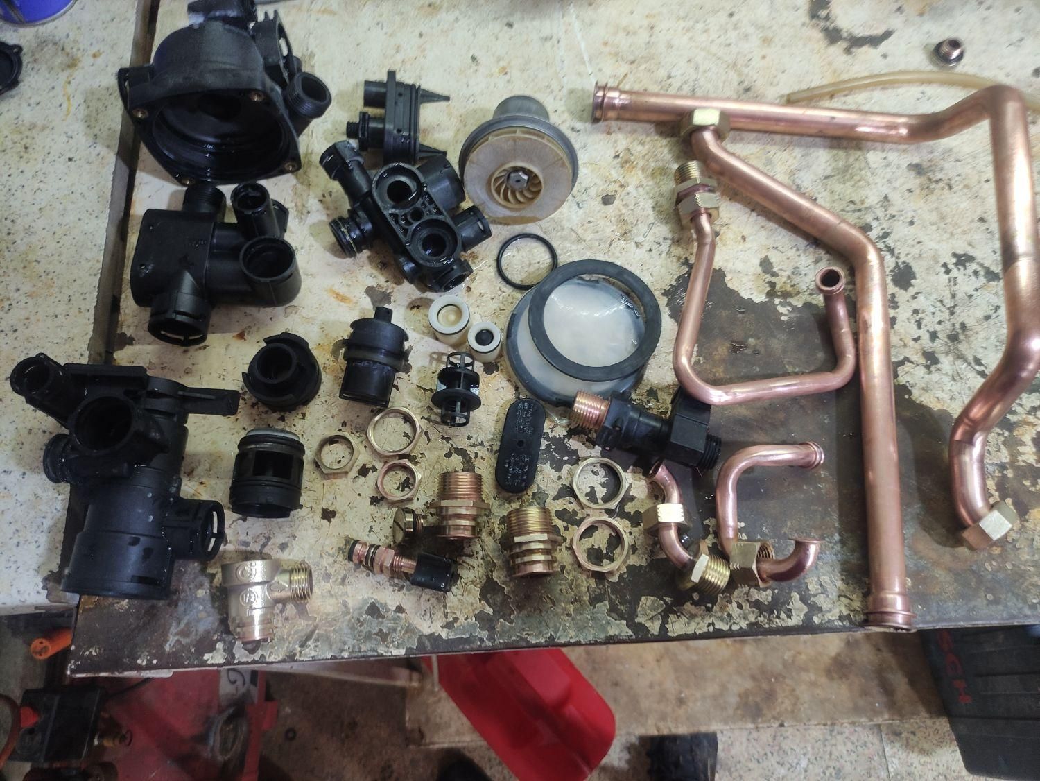 تعمیرات پکیج و کولر|خدمات پیشه و مهارت|پرند, فاز ۴|دیوار