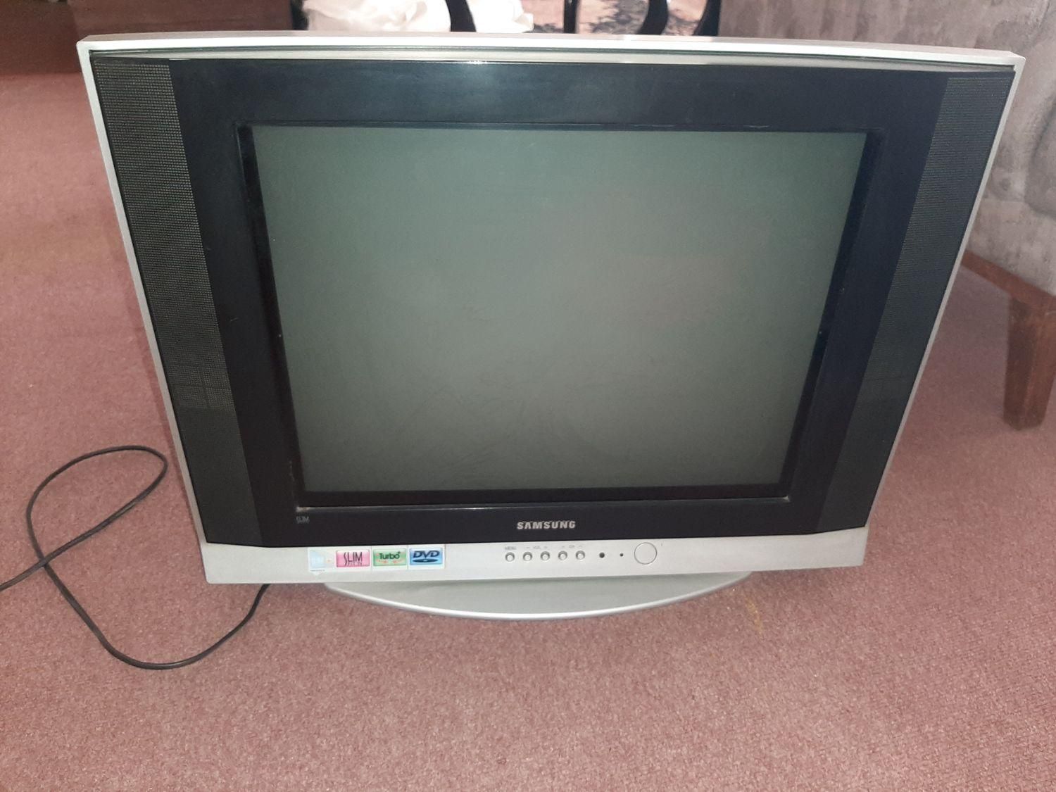 تلویزیون سامسونگ ۲۱ اینچ در حد نو|تلویزیون و پروژکتور|فلاورجان, |دیوار