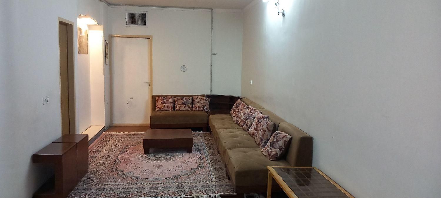 سوییت ۸۰ متری یکخوابه مرکزشهر|اجارهٔ کوتاهمدت آپارتمان و سوئیت|شاهرود, |دیوار