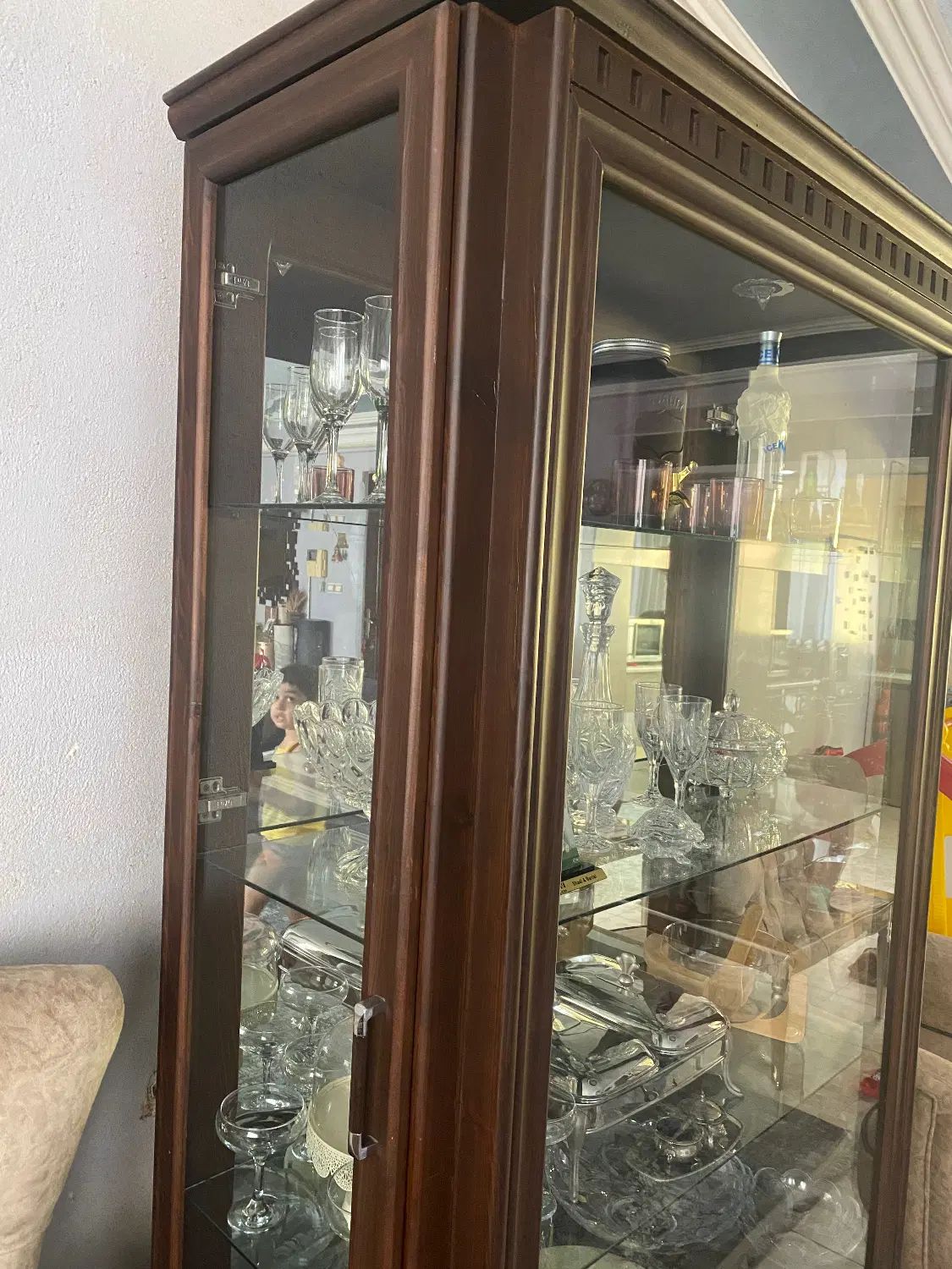 بوفه چوب نراد|بوفه، ویترین، کنسول|رشت, نیکمرام|دیوار