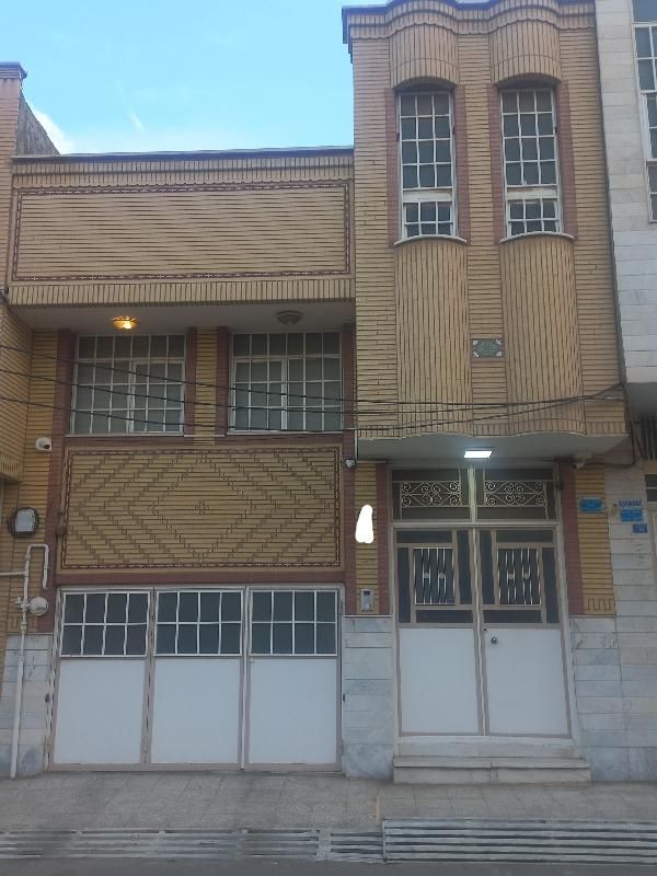 نگین ویلایی های نقلی هنرستان،جنوبی،پارکینگ دارد|فروش خانه و ویلا|قم, هنرستان|دیوار
