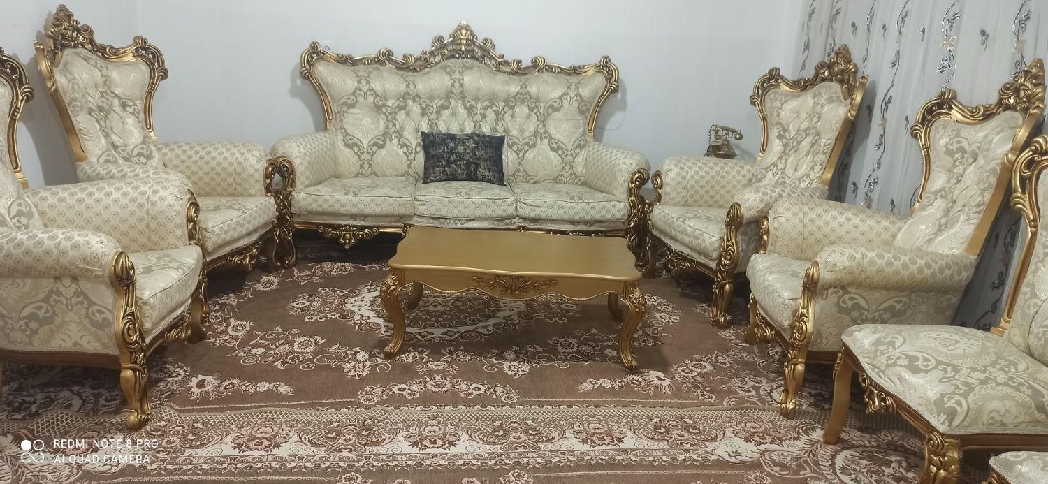 مبل ۹نفره سلطنتی در حد نو|مبلمان خانگی و میز عسلی|دزفول, |دیوار