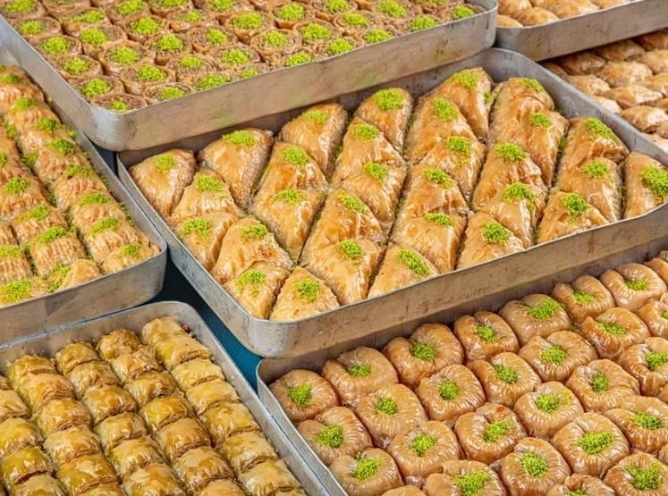 باقلوا استانبولی پخش عمده ارسال رایگان|خوردنی و آشامیدنی|تهران, تهرانسر شرقی|دیوار
