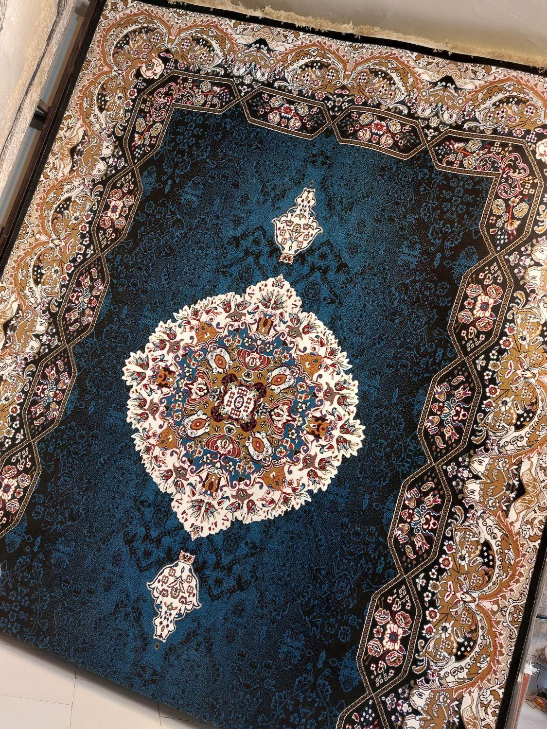 فرش ۱۲ متری تمام نخ بی سی اف صادراتی طرح ۷۰۰شانه|فرش|مشهد, طلاب|دیوار