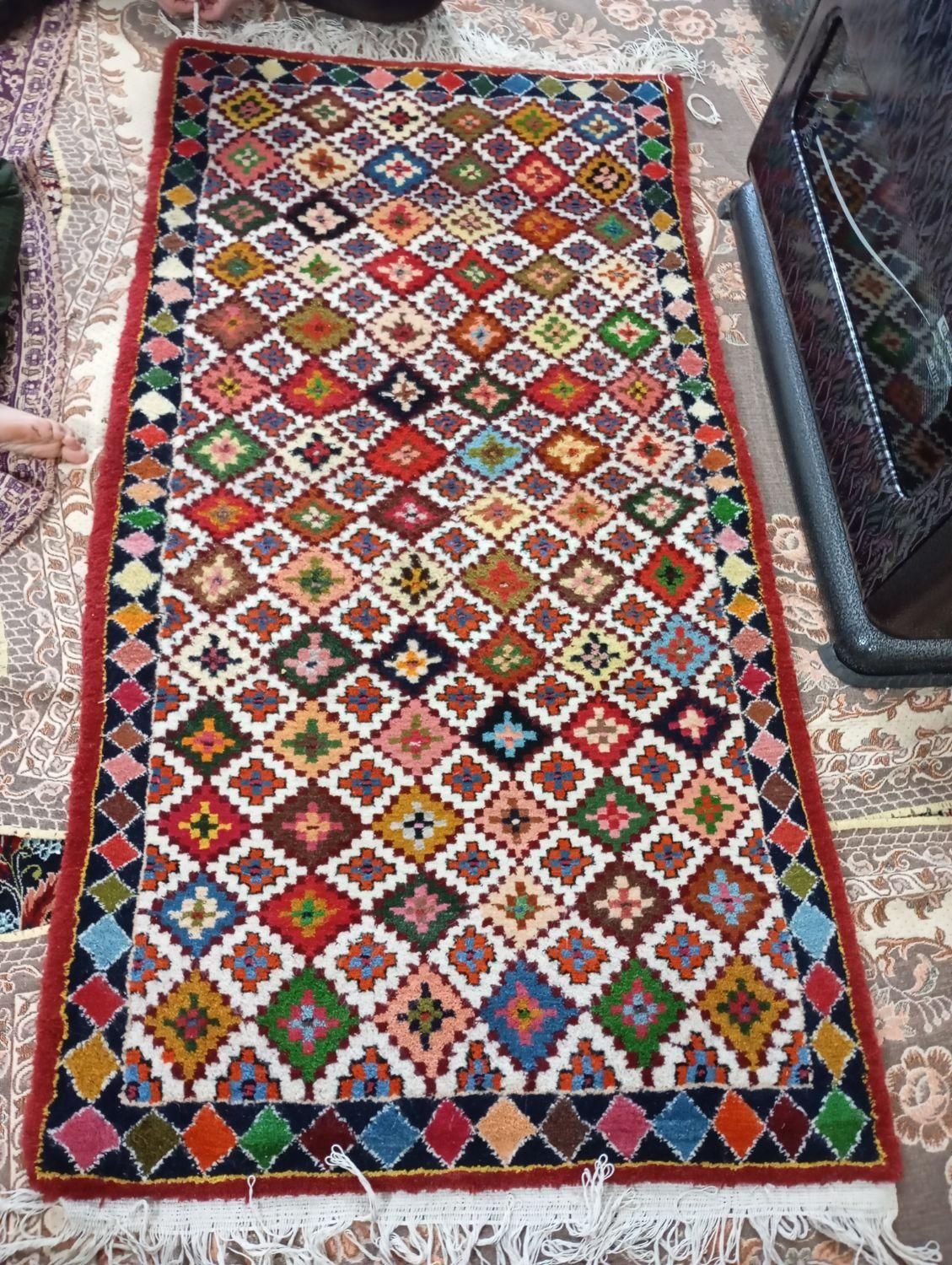 قالی دست بافت به ابعاد1/55در80|فرش|شهرکرد, |دیوار