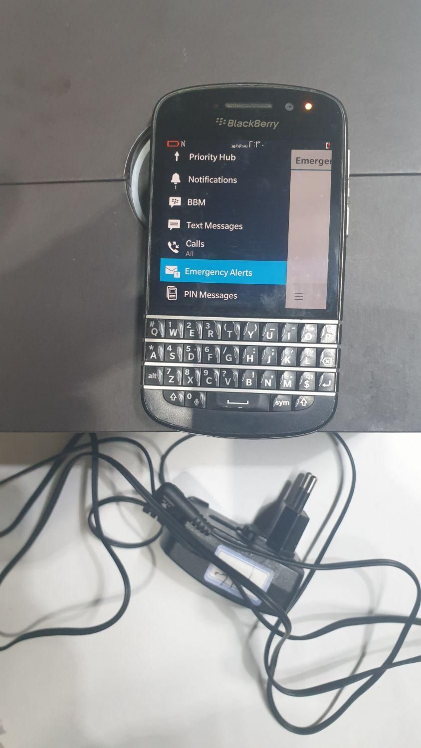 بلک‌بری Q10 با حافظهٔ ۱۶ گیگابایت|موبایل|تهران, شوش|دیوار