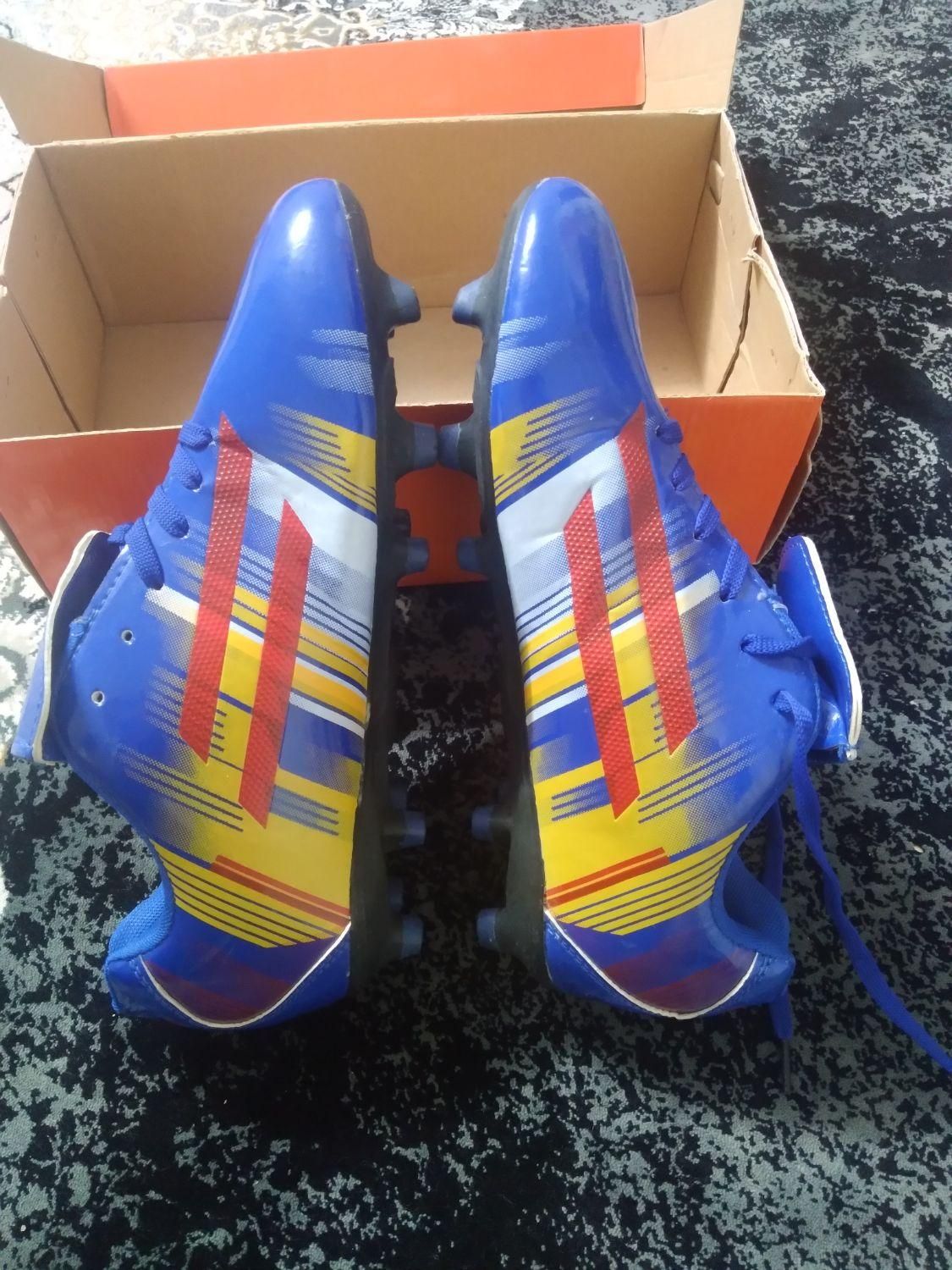 کفش چمن سایز ۴۰|کیف، کفش، کمربند|جهرم, |دیوار