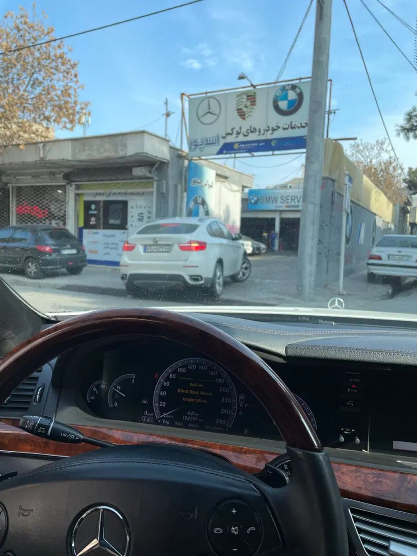 تعمیرگاه و لوازم یدکی بنز بی ام و پورشه ولوو|خدمات موتور و ماشین|مشهد, کوشش|دیوار