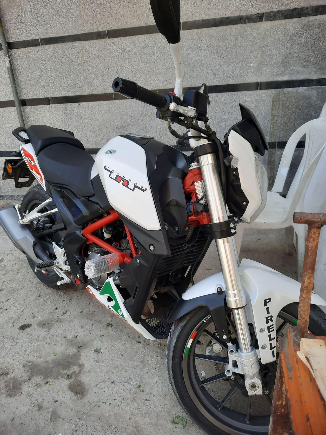 بنلی ۲۵۰ تک سیلندر|موتورسیکلت|گرگان, |دیوار