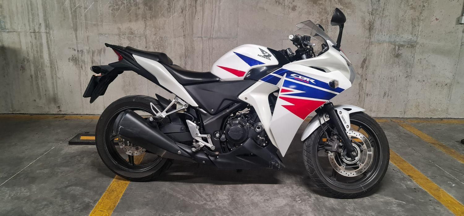 cbr 250r|موتورسیکلت|تهران, ونک|دیوار