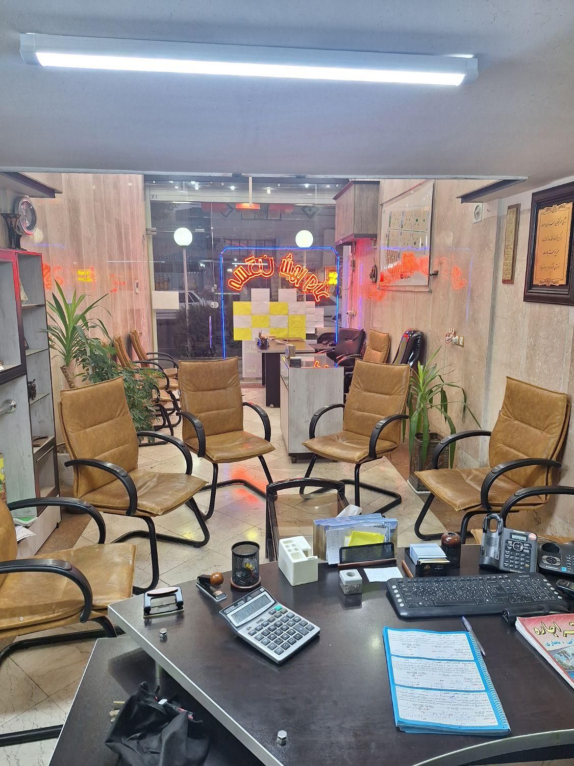 40 متر تجاری خوش لوکیشن پر تردد اندیشه 1|فروش آپارتمان|اندیشه, اندیشه فاز ۱|دیوار