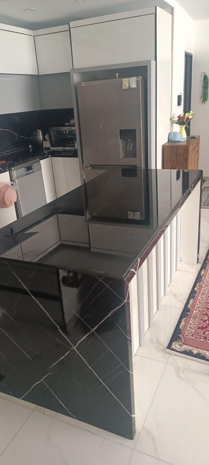 شیشه وآینه اطلس نصب وفروش شیشه سکوریت وساختمانی|خدمات پیشه و مهارت|اسلامشهر, صادقیه|دیوار