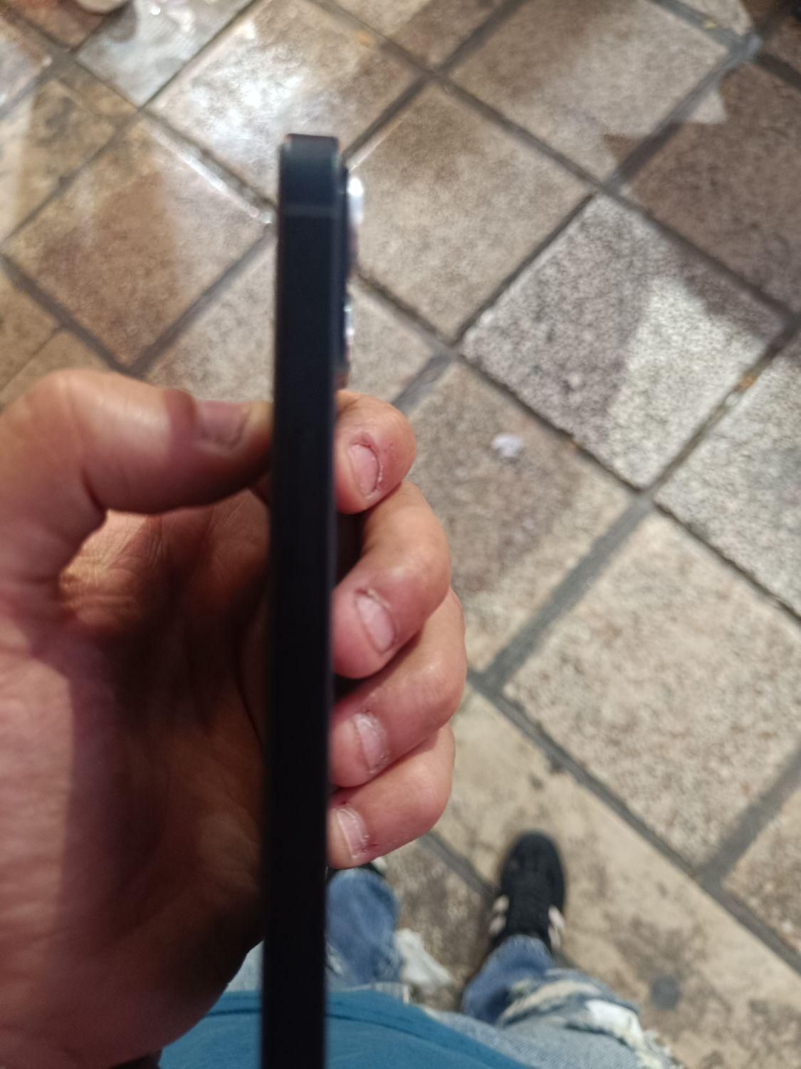 اپل iPhone 13 با حافظهٔ ۱۲۸ گیگابایت|موبایل|رباط‌کریم, |دیوار