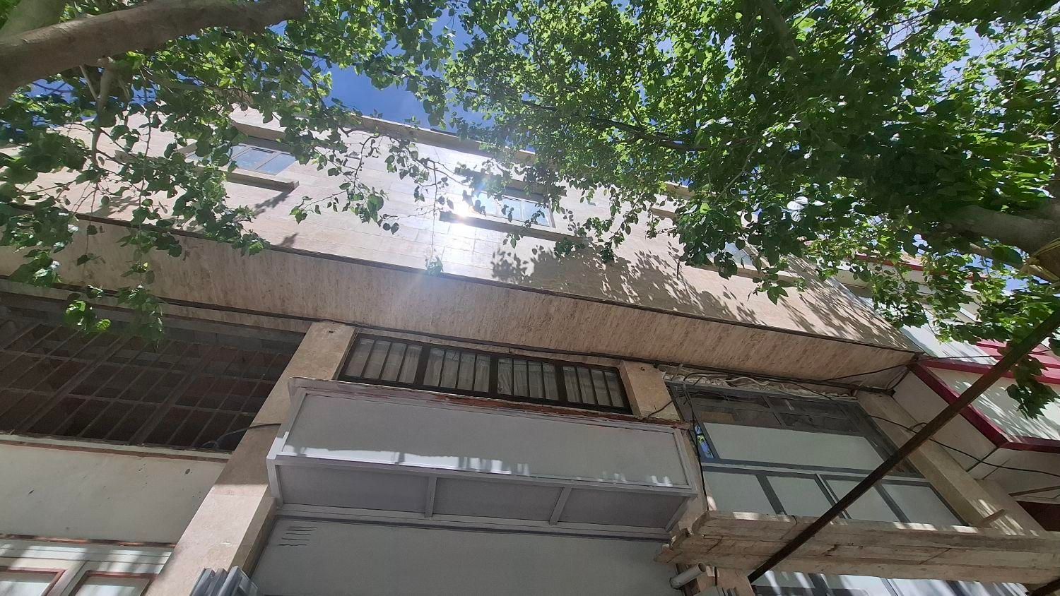 آپارتمان 2 خواب 85 متری.جنب گلزار شهدا|فروش آپارتمان|مرودشت, ژیان|دیوار