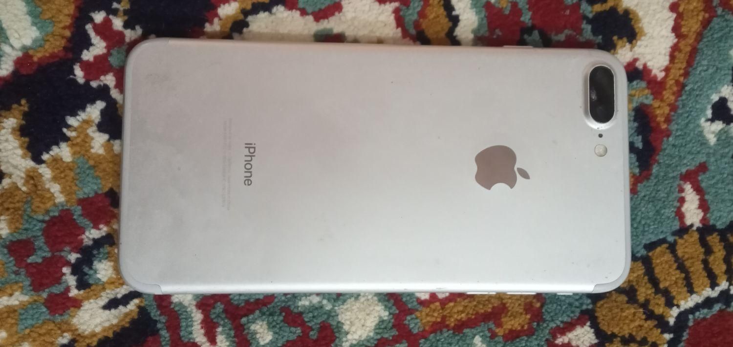 اپل iPhone 7 Plus با حافظهٔ ۳۲ گیگابایت|موبایل|تهران, تهرانپارس شرقی|دیوار