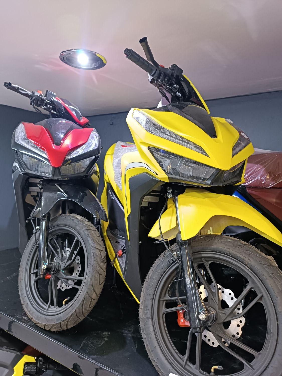 طرح کلیک ۱۴۰۴|موتورسیکلت|تهران, بهار|دیوار