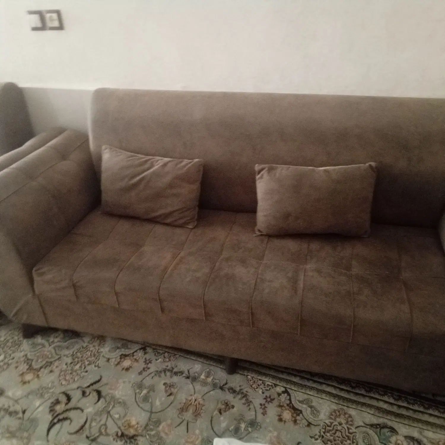مبل ۷نفره راحتی|مبلمان خانگی و میز عسلی|مشهد, شهید بصیر|دیوار