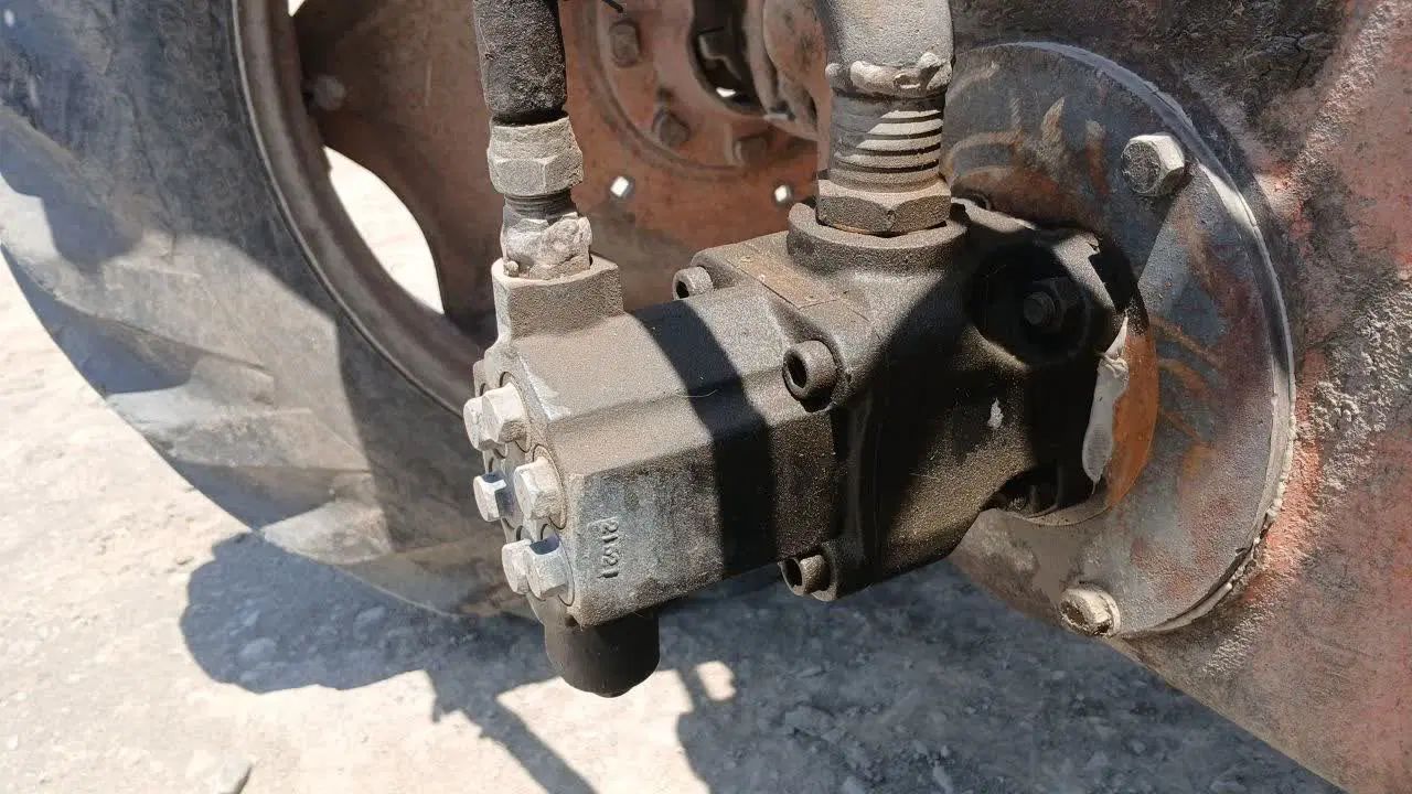 تراکتور بیل جلو چهار جک|خودرو سنگین|مشهد, میان ولایت|دیوار