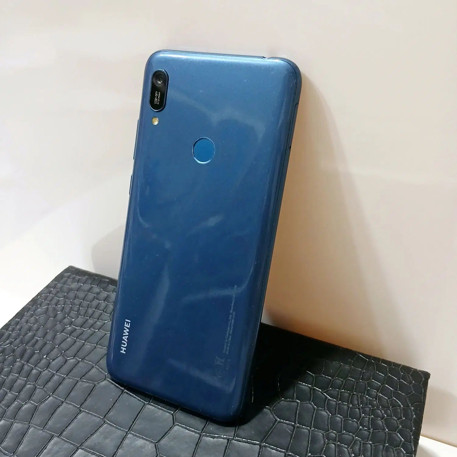 هواوی y6 prime 2019|موبایل|اصفهان, کوی امام|دیوار