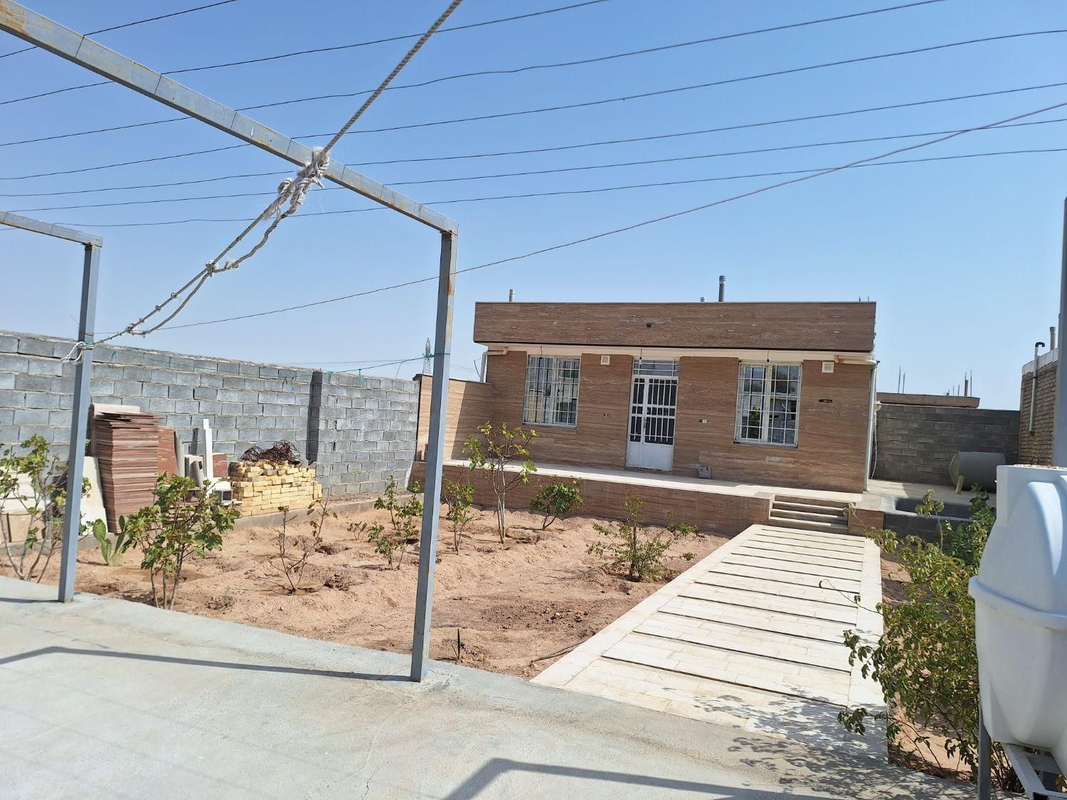 منزل ویلایی تک برگ سند حاجی اباد نیریز|فروش خانه و ویلا|نیریز, |دیوار