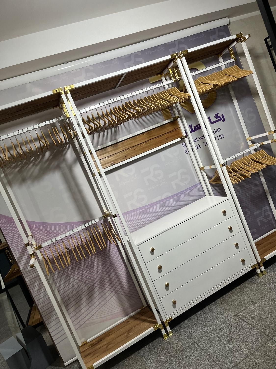 رگال کلوزت روم فامیلی (( ستوده ))|فروشگاه و مغازه|تهران, چیتگر جنوبی|دیوار