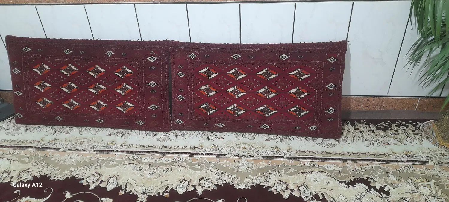 قالی ابعاد۳در۴ ویک جفت پشتی هردوتا ترکمن اصیل|فرش|گنبد کاووس, |دیوار