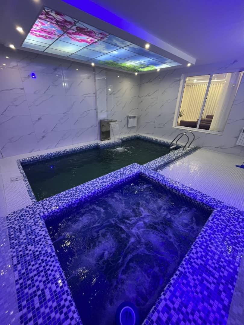 اجاره روزانه سه خوابه تریبلکس استخروجکوزی آبگرم|اجارهٔ کوتاهمدت ویلا و باغ|بابلسر, |دیوار