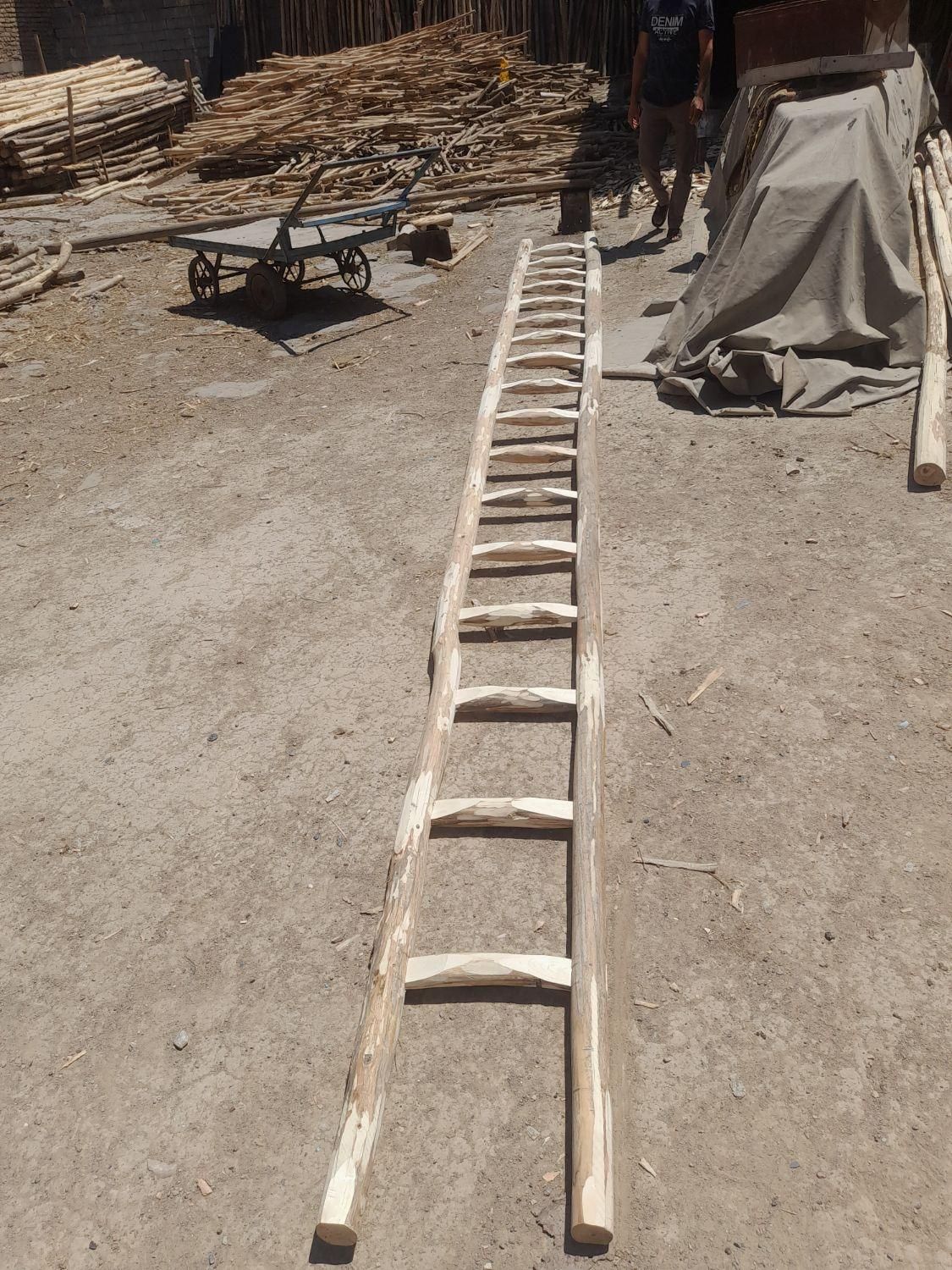 نردبان چوبی باضمانت کلی و جزعی|ابزارآلات|مشهد, پنجتن|دیوار