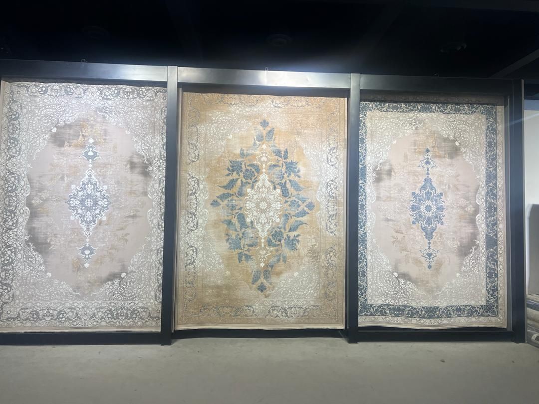 فرش زآنیار مشهد۱۲۰۰ شانه تراکم ۳۶۰۰ گل برجسته|فرش|شیراز, فرهنگیان|دیوار