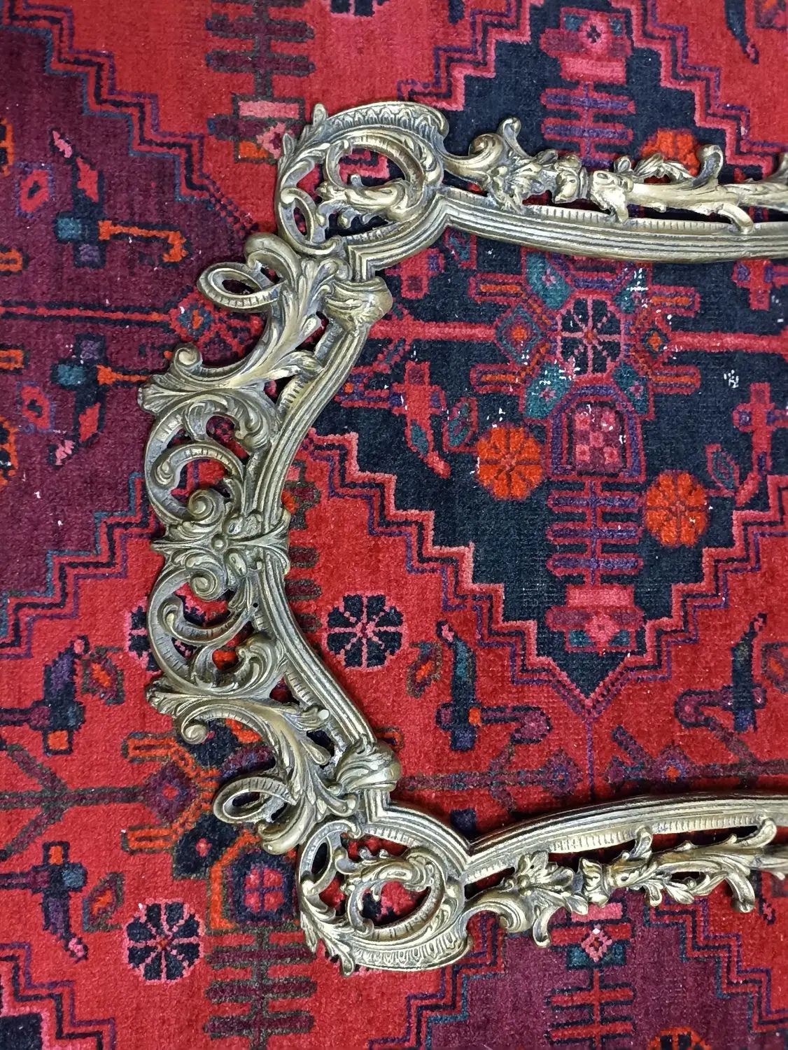 قاب آینه برنجی|صنایع دستی و سایر لوازم تزئینی|مشهد, فارغ التحصیلان|دیوار