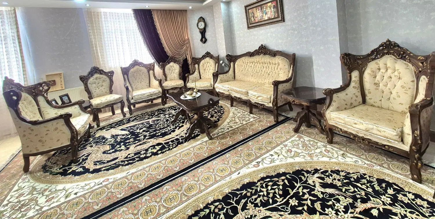 مبلمان سلطنتی 9 نفره با میز غذاخوری گردو|مبلمان خانگی و میز عسلی|شاهین‌شهر, فدک|دیوار
