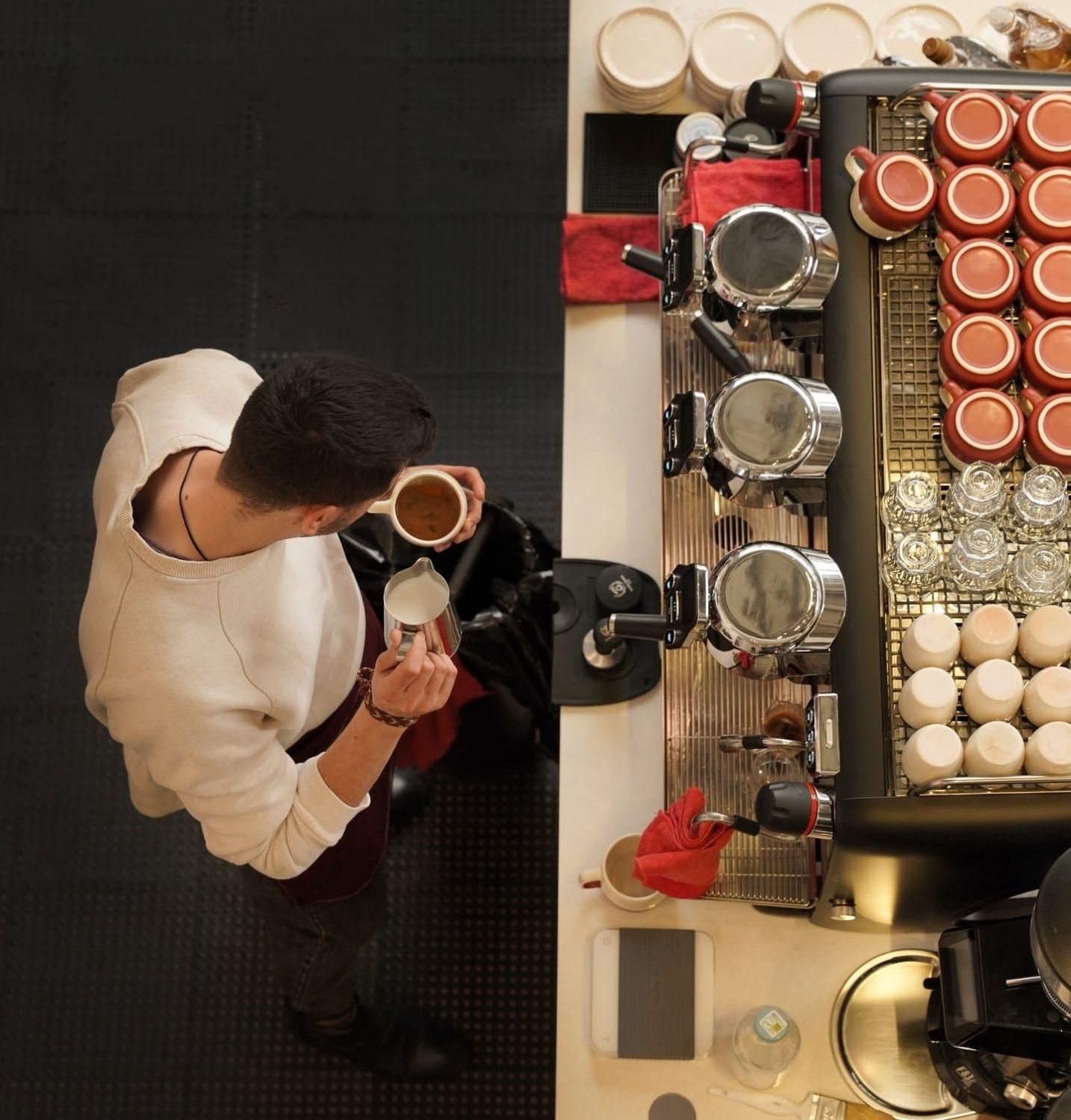 تجاری مدرن فرمانیه (کافه بیکری برند)|اجارهٔ مغازه و غرفه|تهران, فرمانیه|دیوار