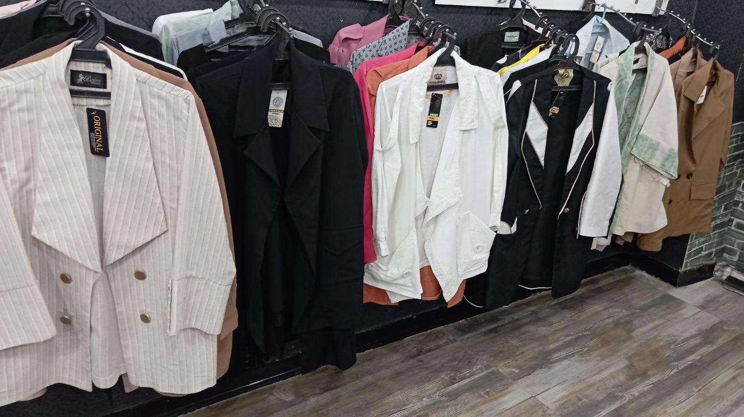 مانتو۴۵ ت ومن عدل پلمپ|لباس|یاسوج, |دیوار