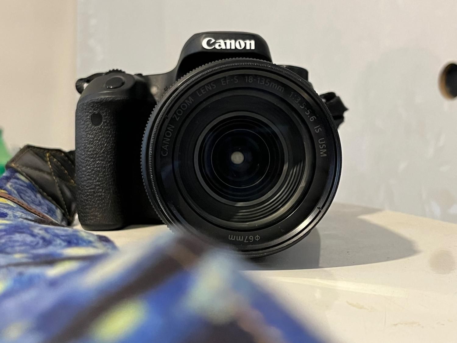 دوربین حرفه ای کانن Canon 77D با لنز و کیف|دوربین عکاسی و فیلم‌برداری|تهران, شهرک پرواز|دیوار