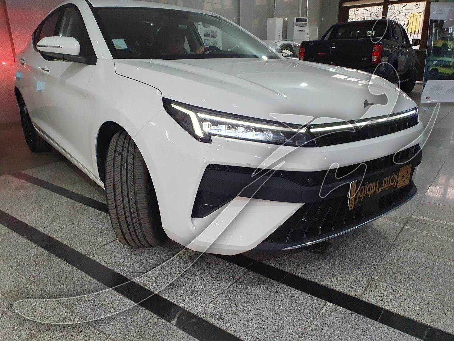 رفیعی 1762 /کی ام سی (j7)2025*نقد|خودرو سواری و وانت|تهران, نیروی هوایی (پیروزی)|دیوار