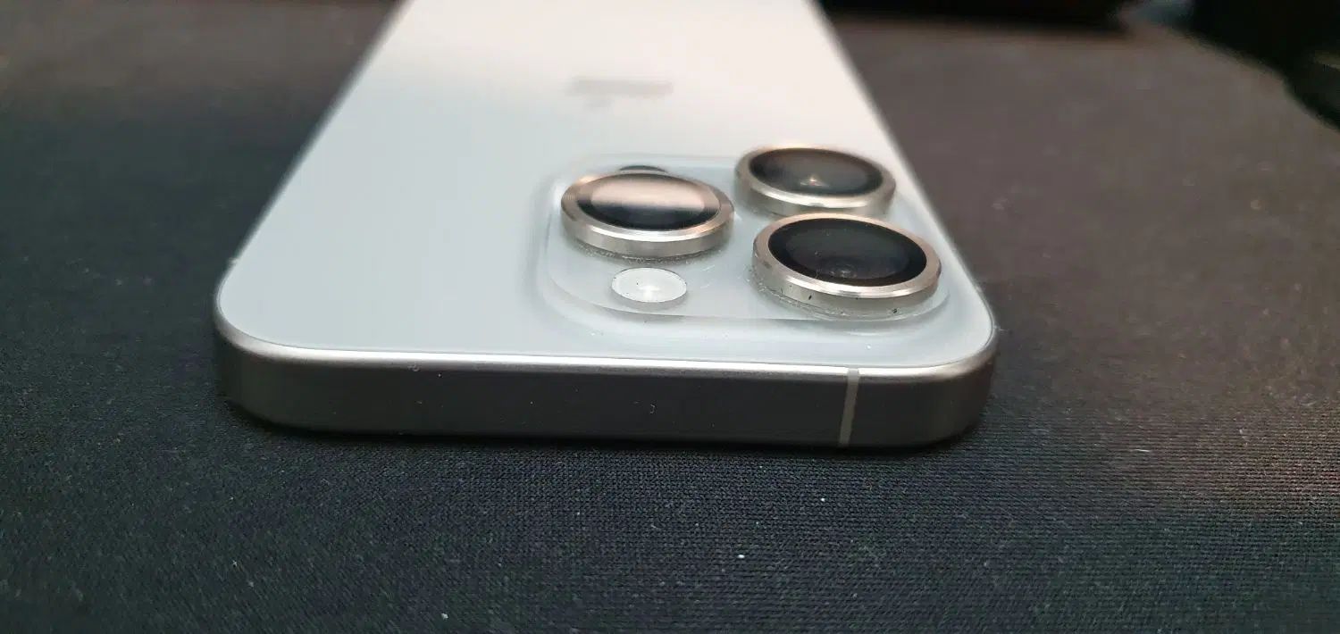 اپل iPhone 15 Pro با حافظهٔ ۲۵۶ گیگابایت|موبایل|اصفهان, جلفا|دیوار