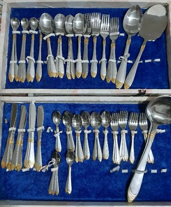 یک جفت ۹ متری کرم رنگ و سرویس۱۲نفره قاشق و چنگال|فرش|تهران, دولاب|دیوار