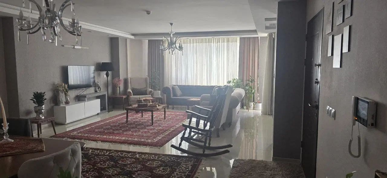 اپارتمان/۱۱۲ متری / فول / پروین خ حکیم شفاهی سوم|فروش آپارتمان|اصفهان, ملاصدرا|دیوار