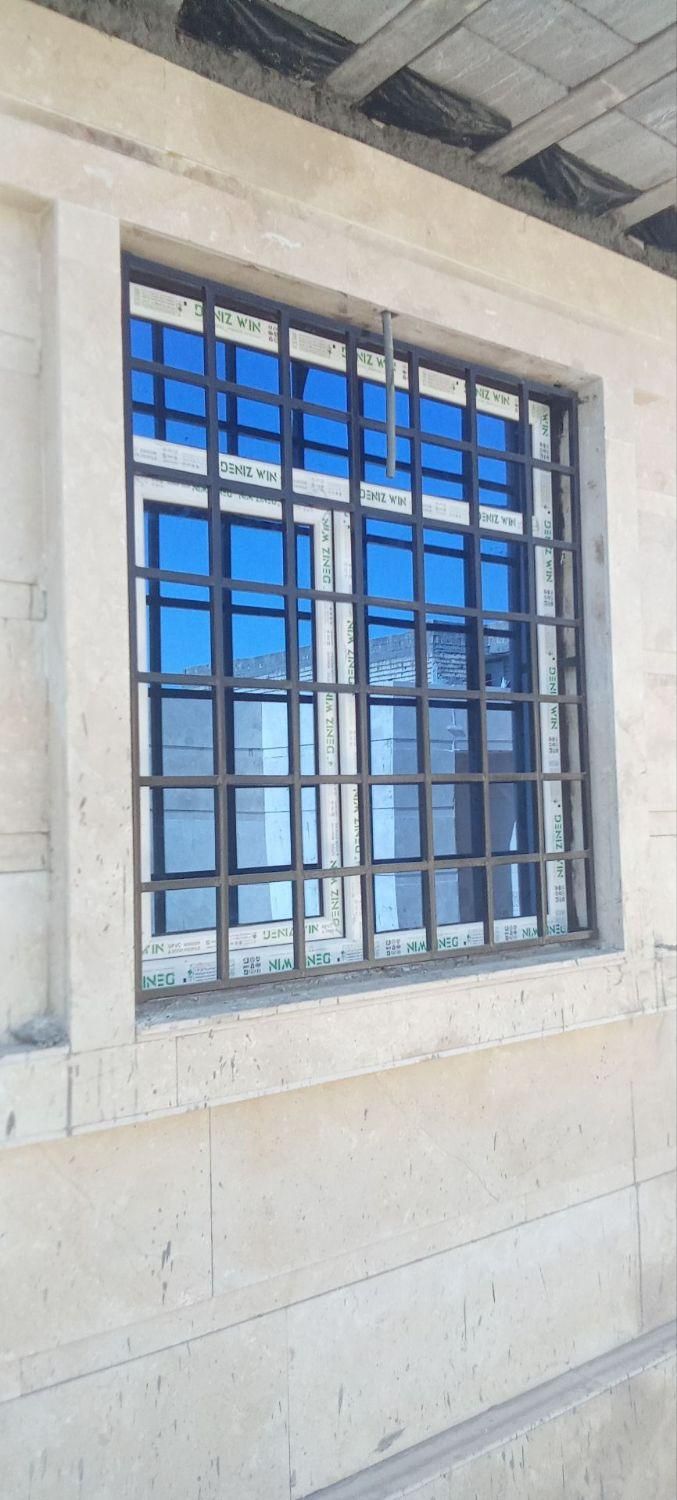 درب وپنجره پی وی سی و یوپی وی سی دوجداره|مصالح و تجهیزات ساختمان|آبادان, |دیوار