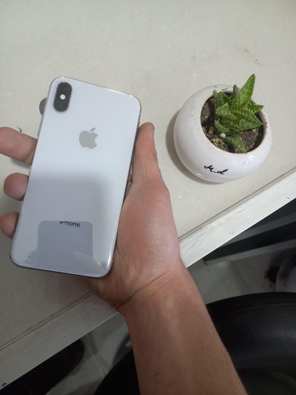 اپل iPhone X با حافظهٔ ۲۵۶ گیگابایت|موبایل|دامغان, |دیوار