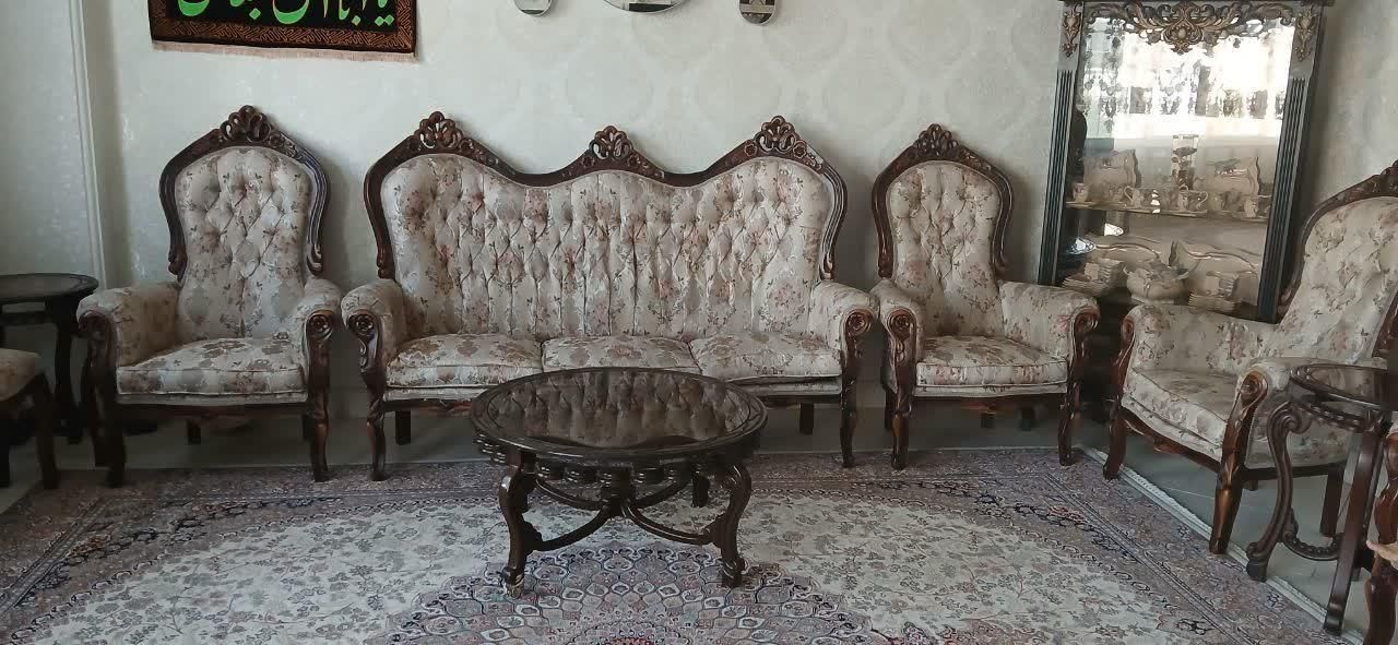 مبل 9نفره با 3تا میز|مبلمان خانگی و میز عسلی|مشهد, رستگار|دیوار