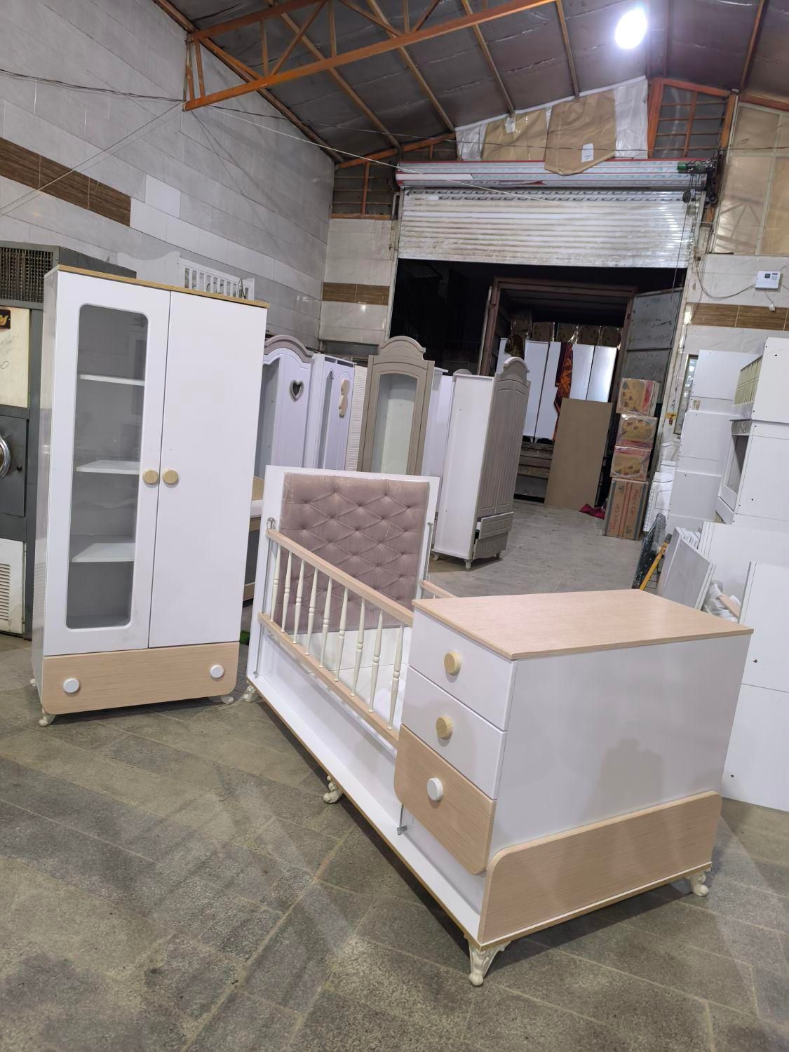 سیسمونی سرویس کمد نوزادباتخت دوکاره آسانسوری لمسه|تخت و صندلی بچه|مشهد, عبادی|دیوار