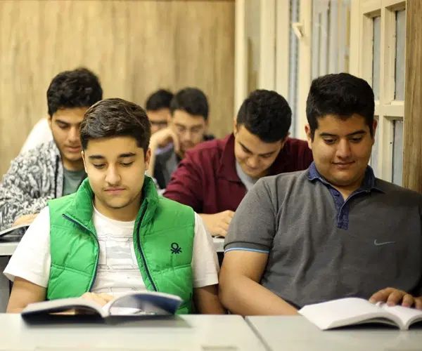 دعوت به همکاری دبیر  تفکر و دفاعی و کار و فناوری|استخدام آموزشی|اهواز, زیباشهر|دیوار