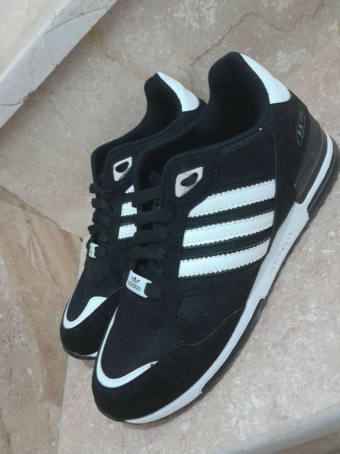 کتانی آدیداس zx750|کیف، کفش، کمربند|شهریار, |دیوار