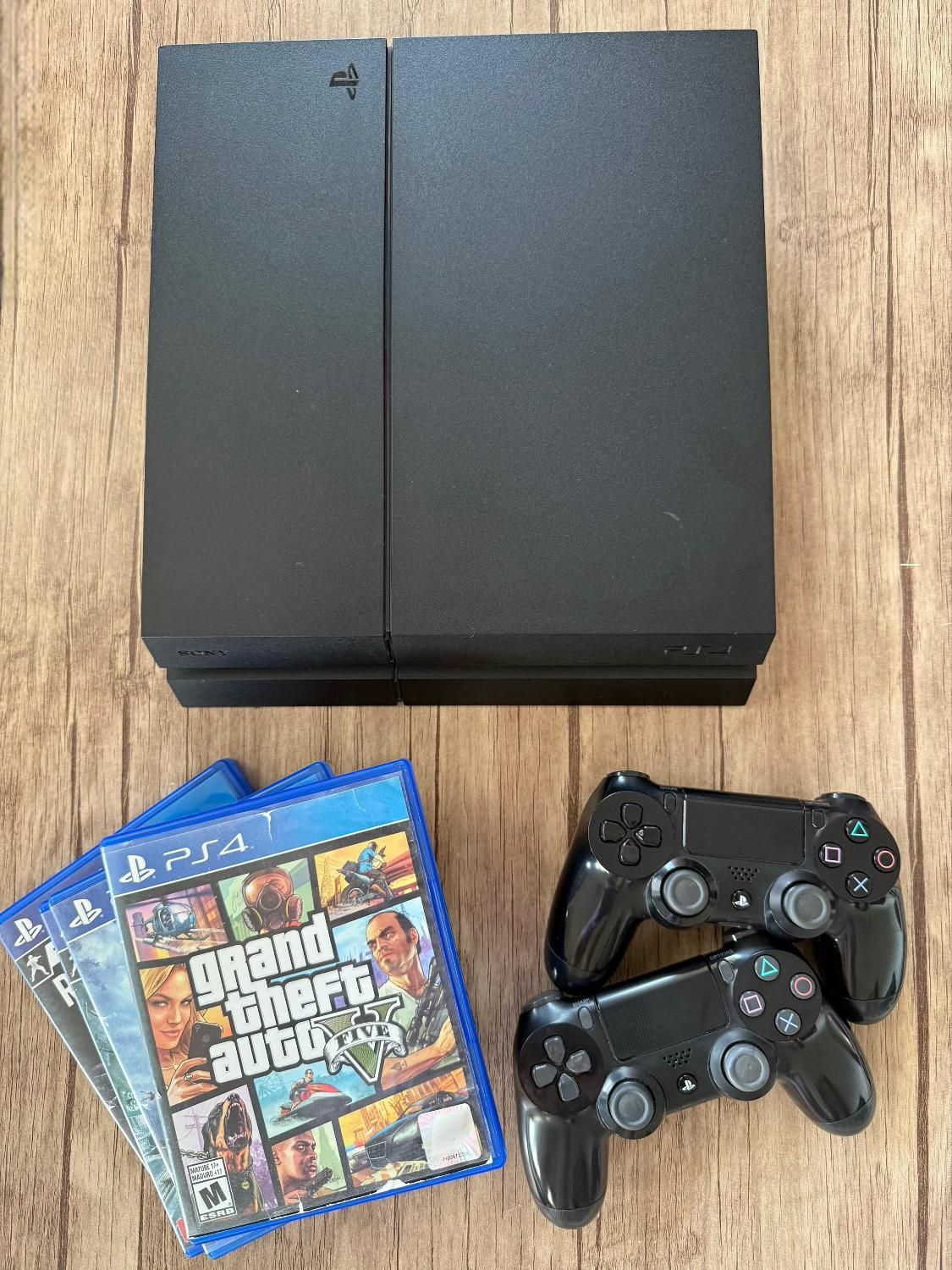 Ps4 fat پی اس فور فت|کنسول، بازی ویدئویی و آنلاین|لنگرود, |دیوار