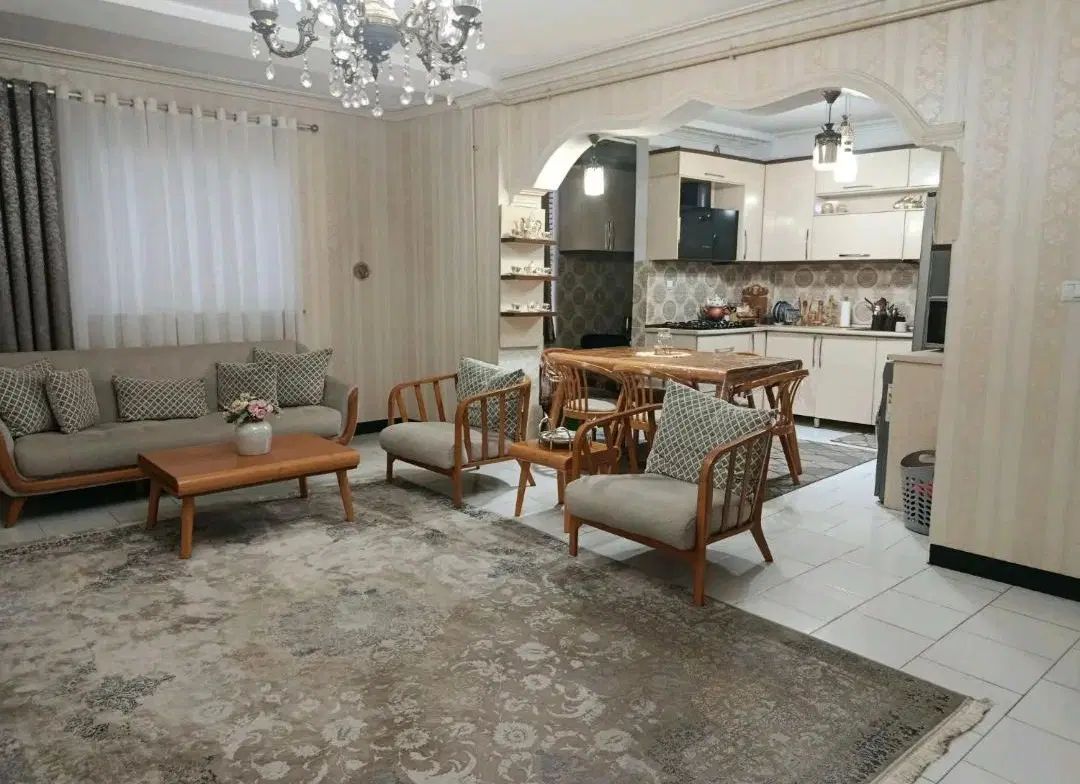 فروش ۹۰ متری طبقه سوم دو خواب پارکینگ اختصاصی|فروش آپارتمان|رشت, فلسطین|دیوار