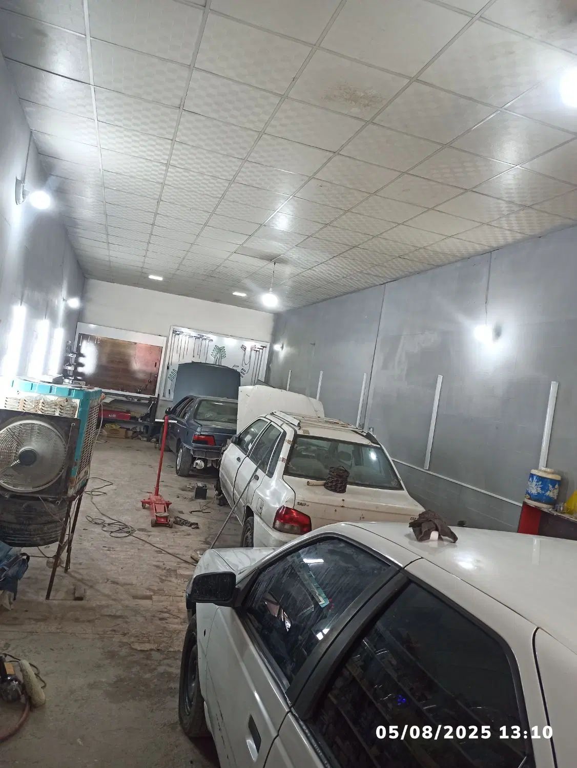 نیازمند صافکار نقاش ماهر  ترجیحا سنتی کار.|استخدام صنعتی، فنی، مهندسی|مشهد, شهرک مهر آباد|دیوار
