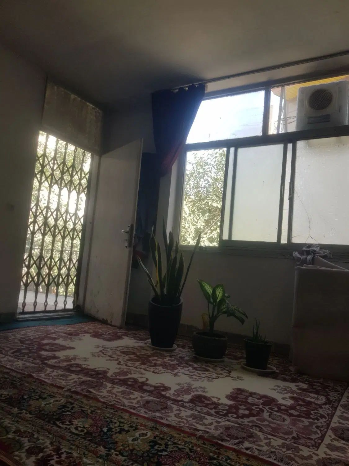 یک سوئیت ۴۰ متری واقع در خیابان چشمه رودهن|اجارهٔ آپارتمان|رودهن, |دیوار